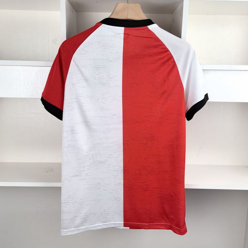 24.-25. Feyenoord Heimspiel