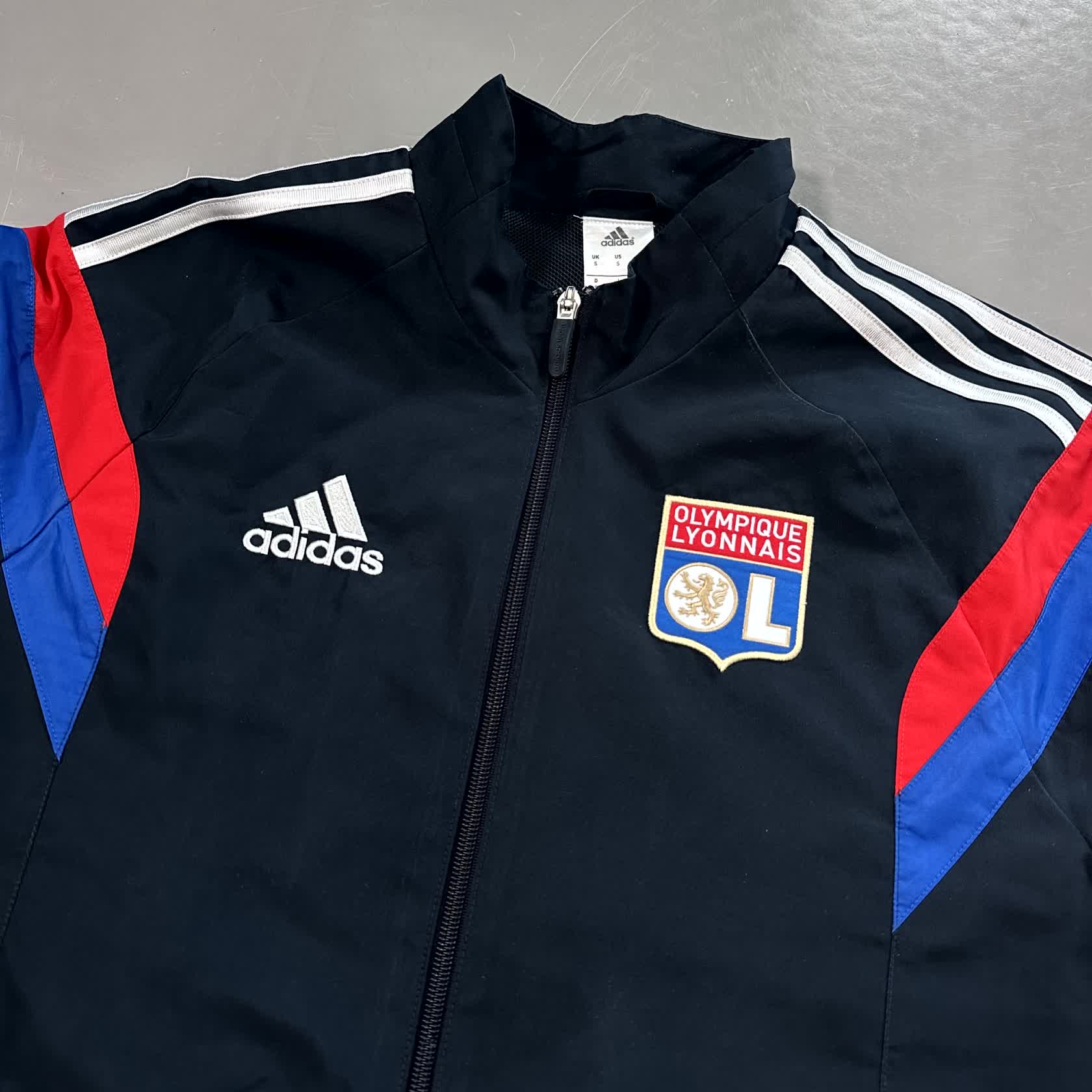 Vintage-Jacke von Adidas x Olympique Lyon