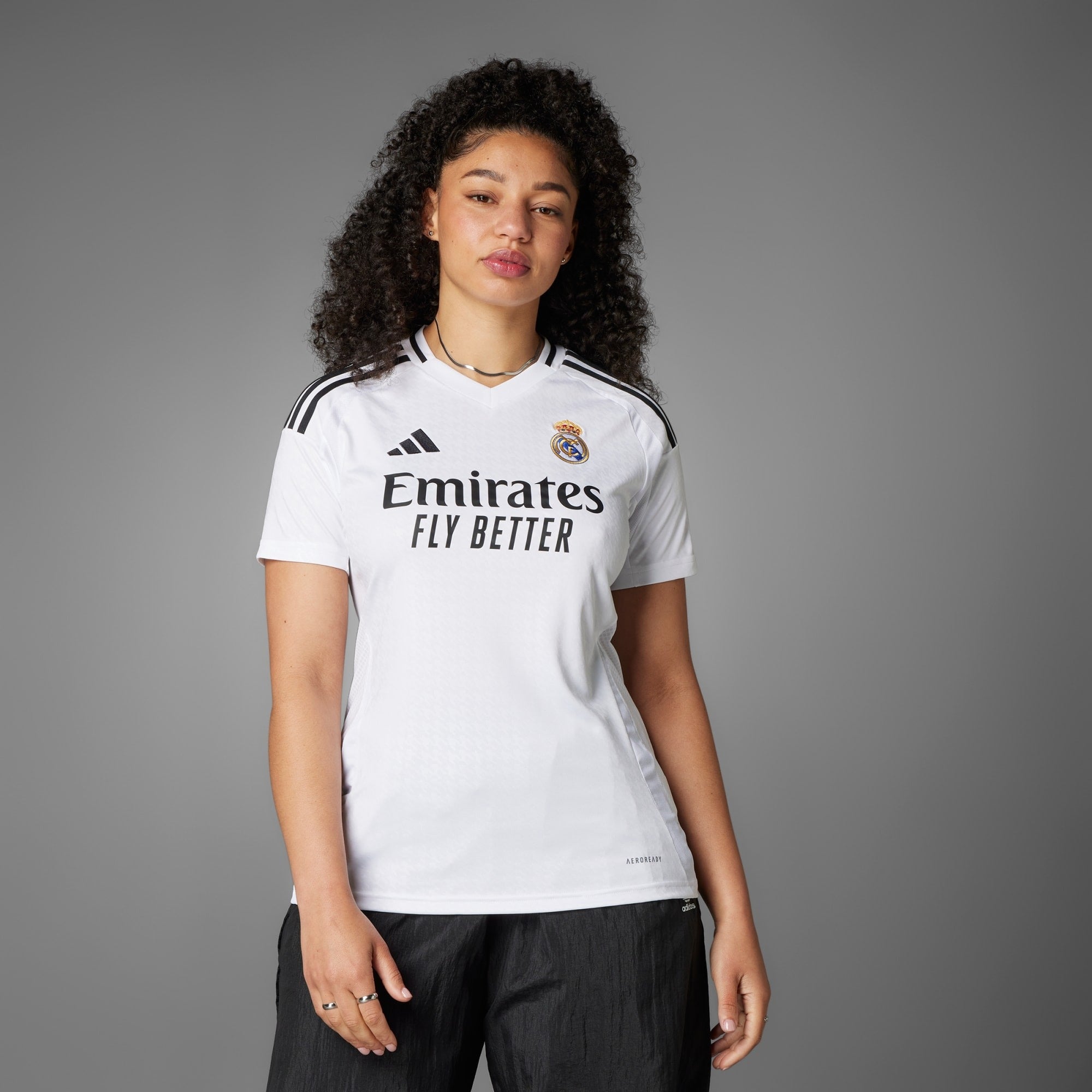 Trikot 24/25 Real Madrid l Frau