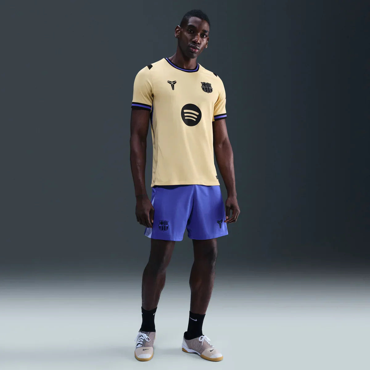 Auswärtstrikot FC Barcelona 25/26 #8 PEDRI