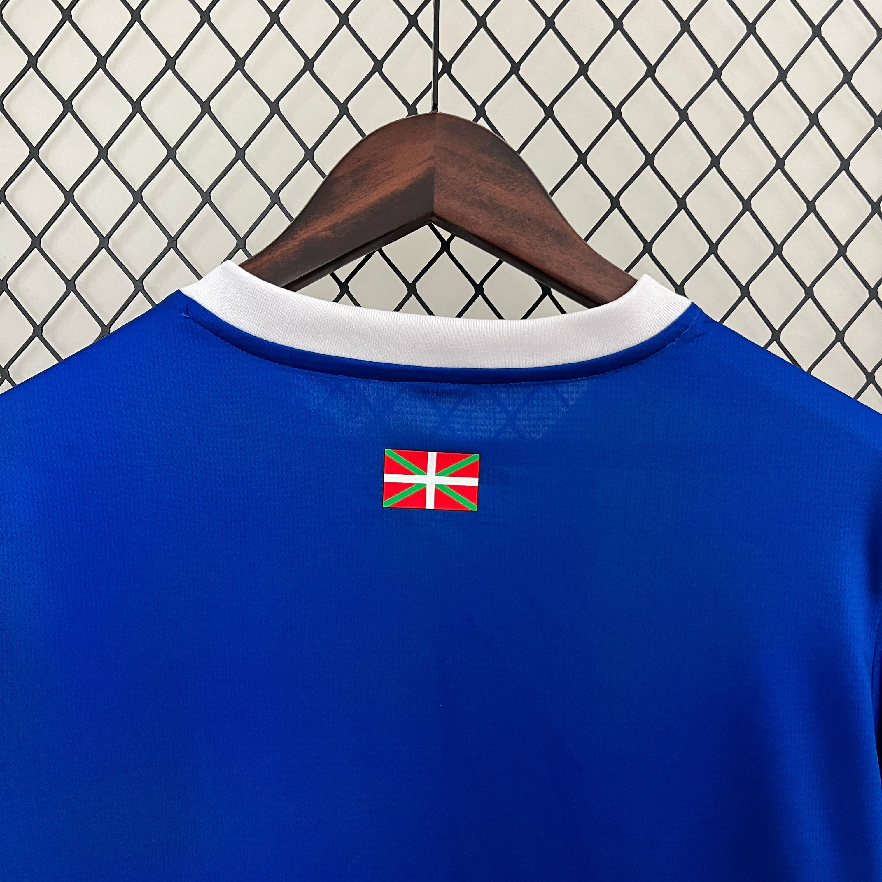 Trikot von Deportivo Alavés 24/25 Heim
