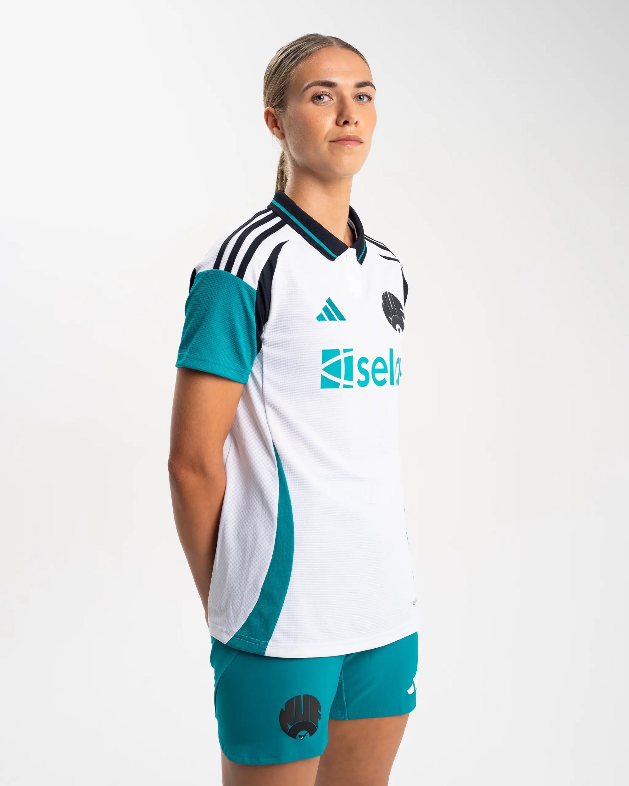 Jersey Newcastle Feminino 24/25 Dritte