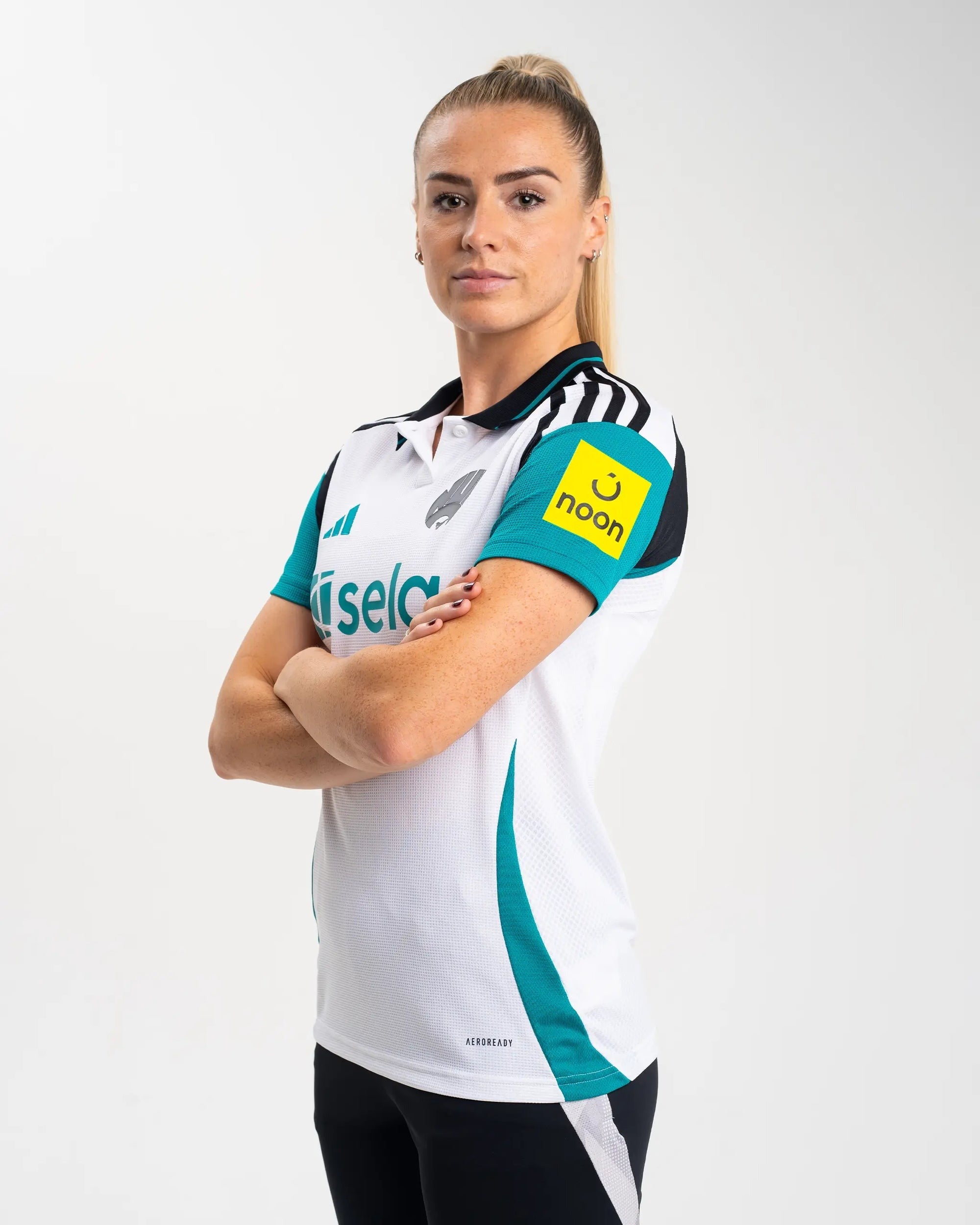 Jersey Newcastle Feminino 24/25 Dritte