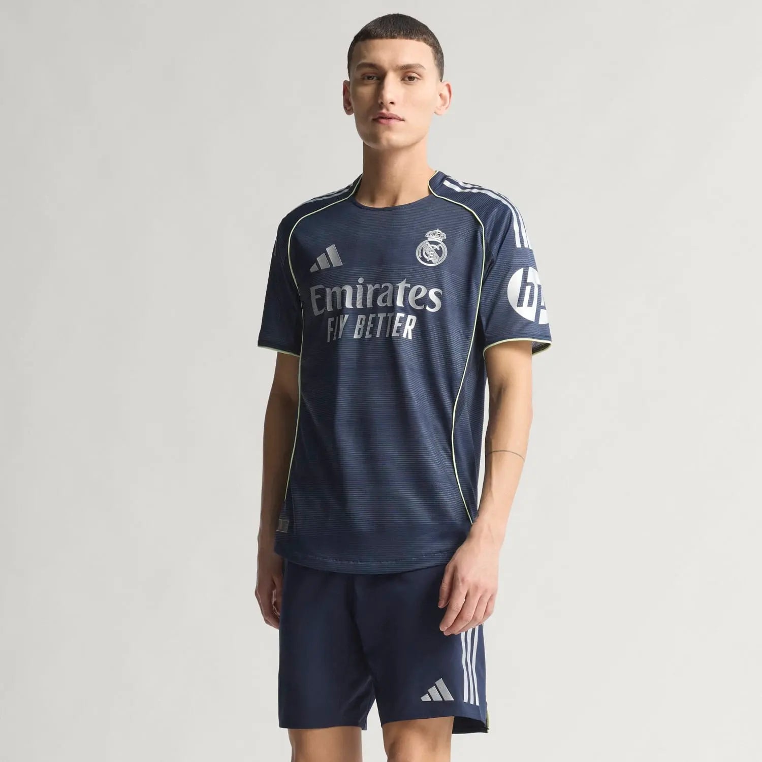 Real Madrid Auswärtstrikot 25/26 - Azul