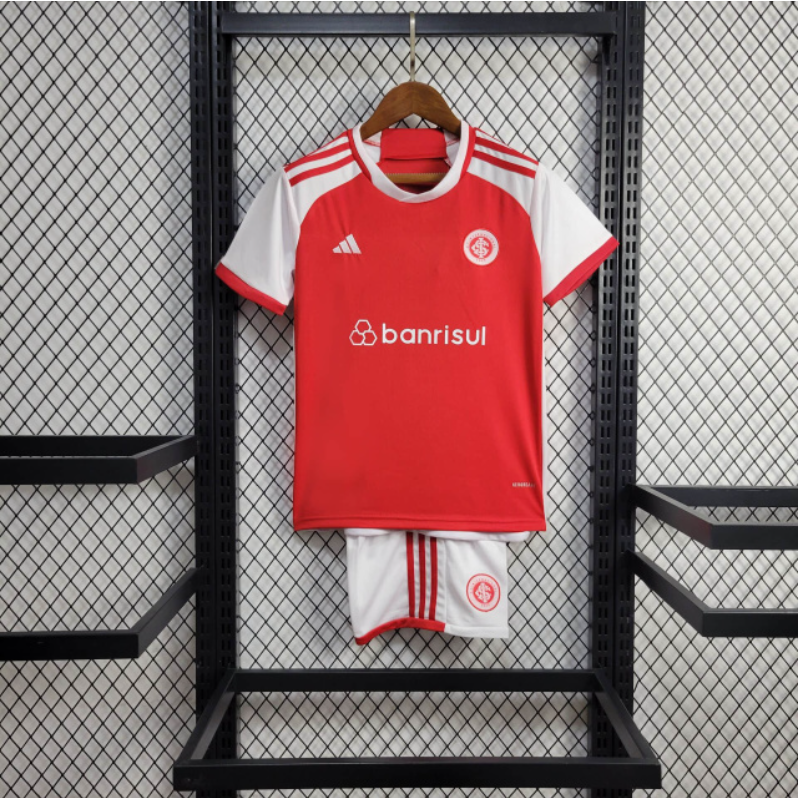 Kids International l 2024∕25
