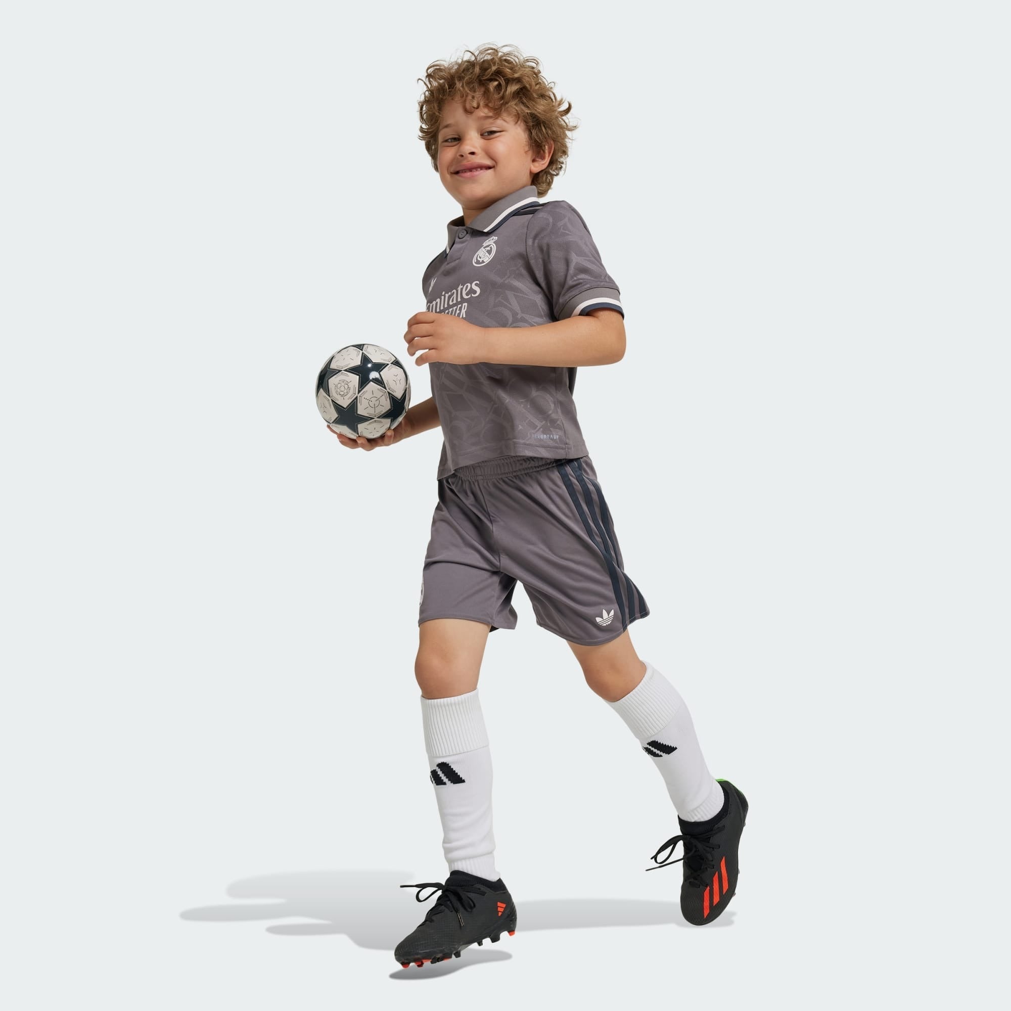 Kinder Real Madrid 24/25 Dritte