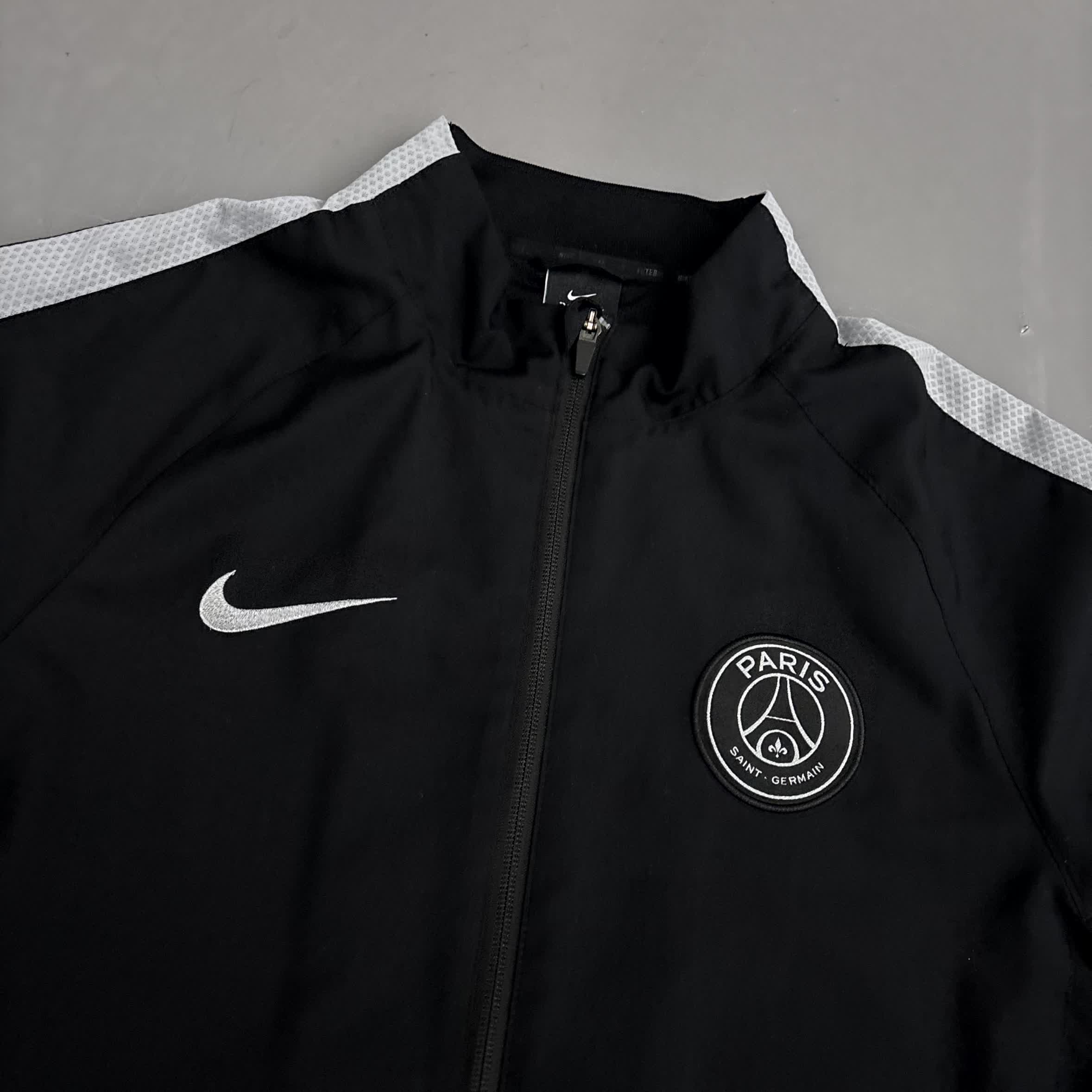 Nike x PSG Vintage Jacke 2018/19