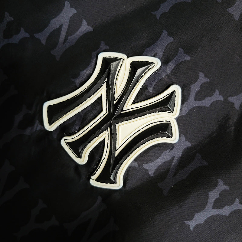 Windbreaker NY